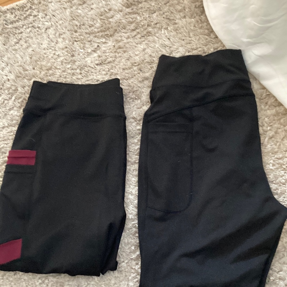 2 pair of pop fit leggings